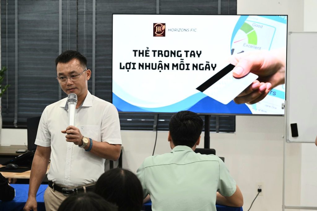NGÀY TIẾP THEO DIỄN RA SỰ KIỆN ĐÃ THÀNH CÔNG RỰC RỠ TẠI HORIZONS GROUP – SỨC NÓNG KHÔNG NGỪNG LAN TỎA!
