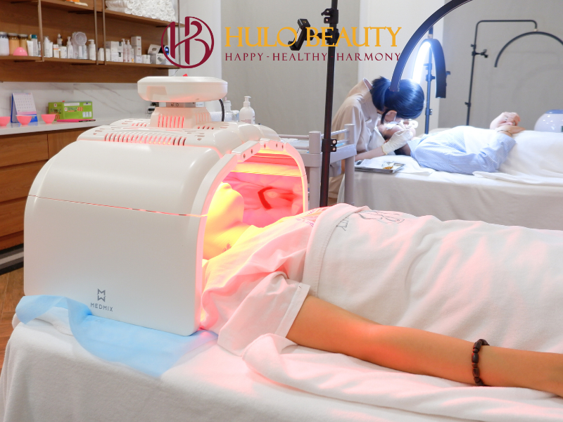 HULO BEAUTY 