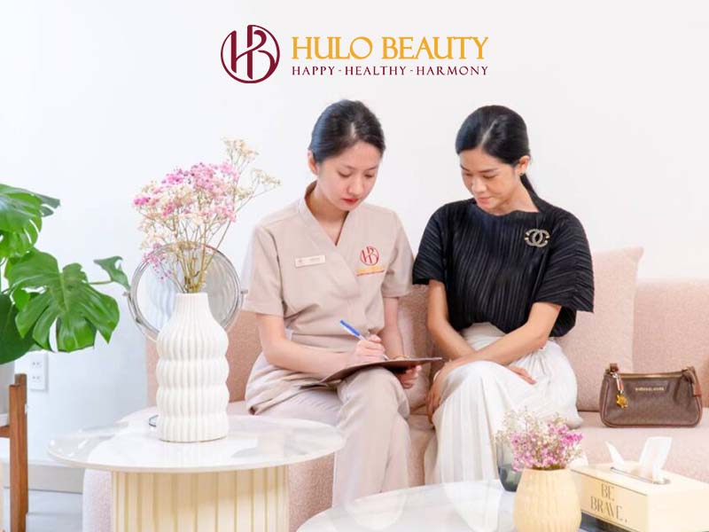 HULO BEAUTY 