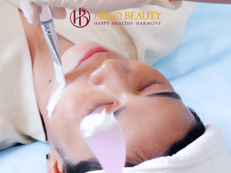 HULO BEAUTY 