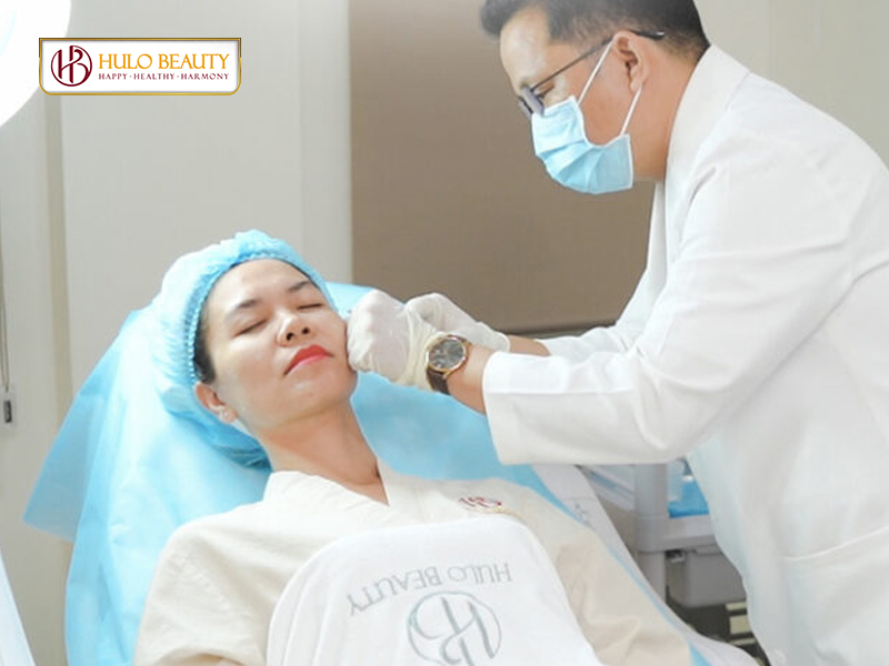 HULO BEAUTY 